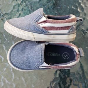 OshKosh B'gosh flag toddler shoes size 5